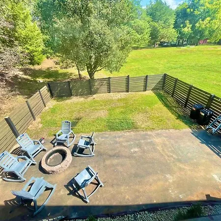 Modern Lake Side Nest• Hotub Fenced Yard King Beds Sevierville Exterior photo